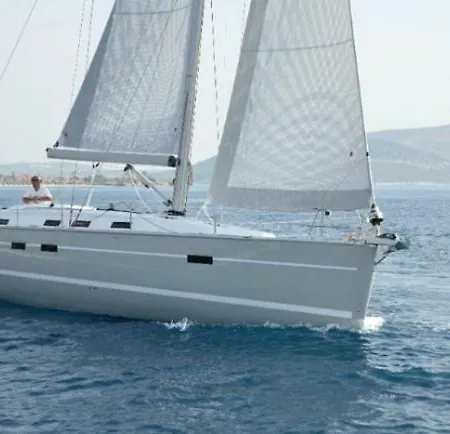 Mitsegeln Dalmatien Split Båthotell Trogir